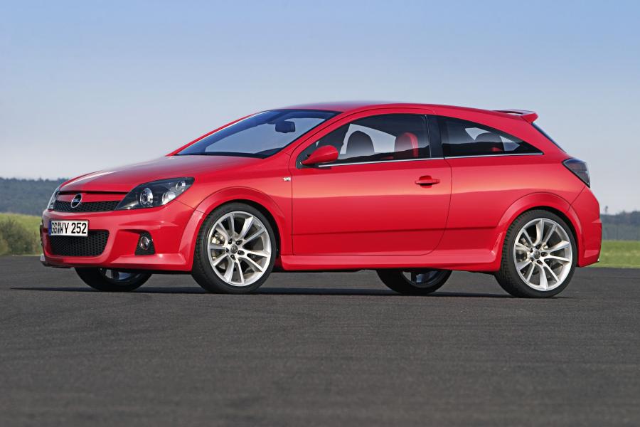  Opel Astra High Performance Concept 2004 года  (фото 14 из 17)